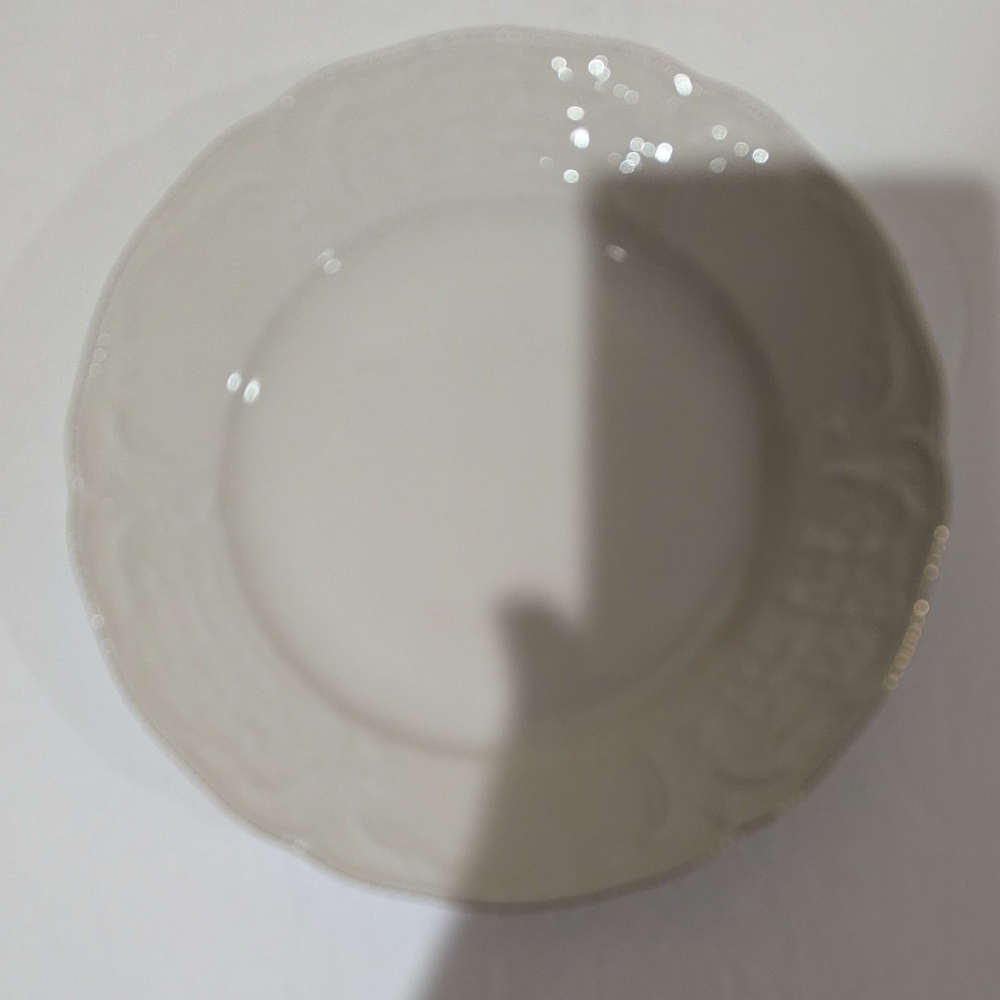 Vintage Rosenthal Classic Germany 7 in Bread and Butter plate, Ivory, Gold